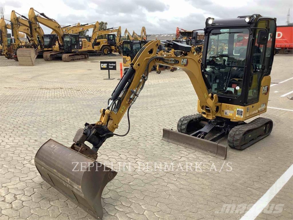 CAT 301.805 履带挖掘机