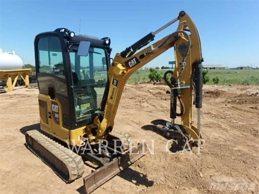 CAT 302 履带挖掘机