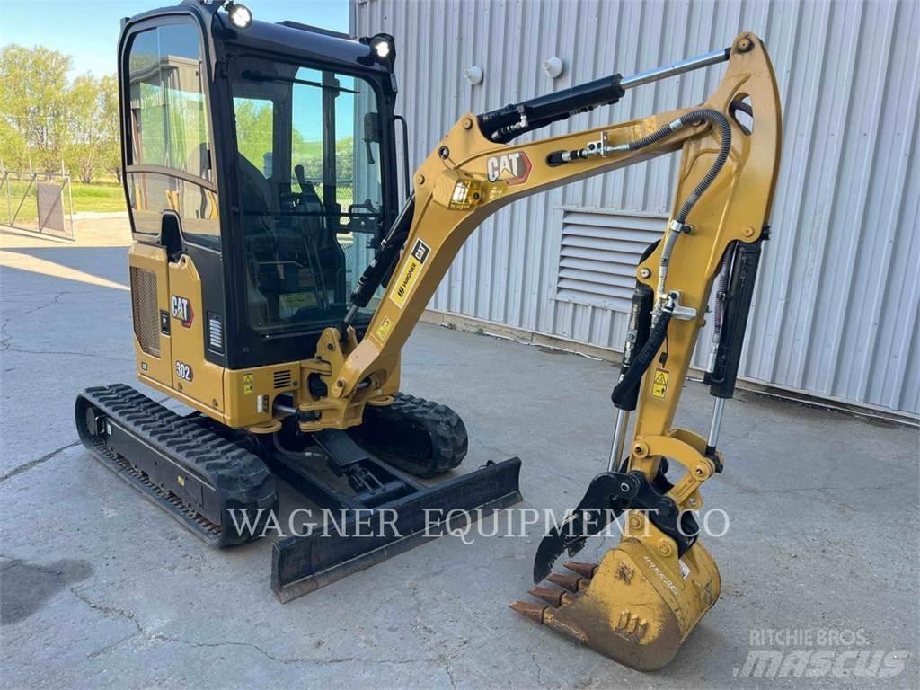 CAT 302 履带挖掘机