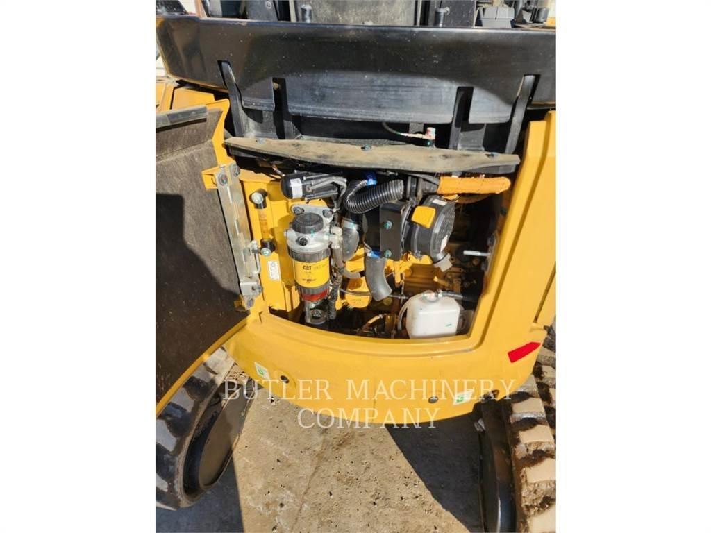 CAT 302-05A CR 履带挖掘机