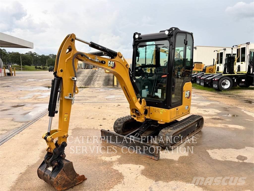 CAT 302-05CR 履带挖掘机