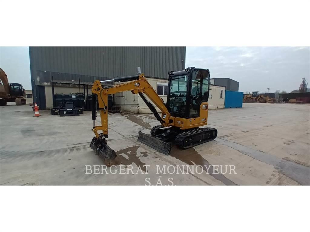 CAT 302.7 履带挖掘机