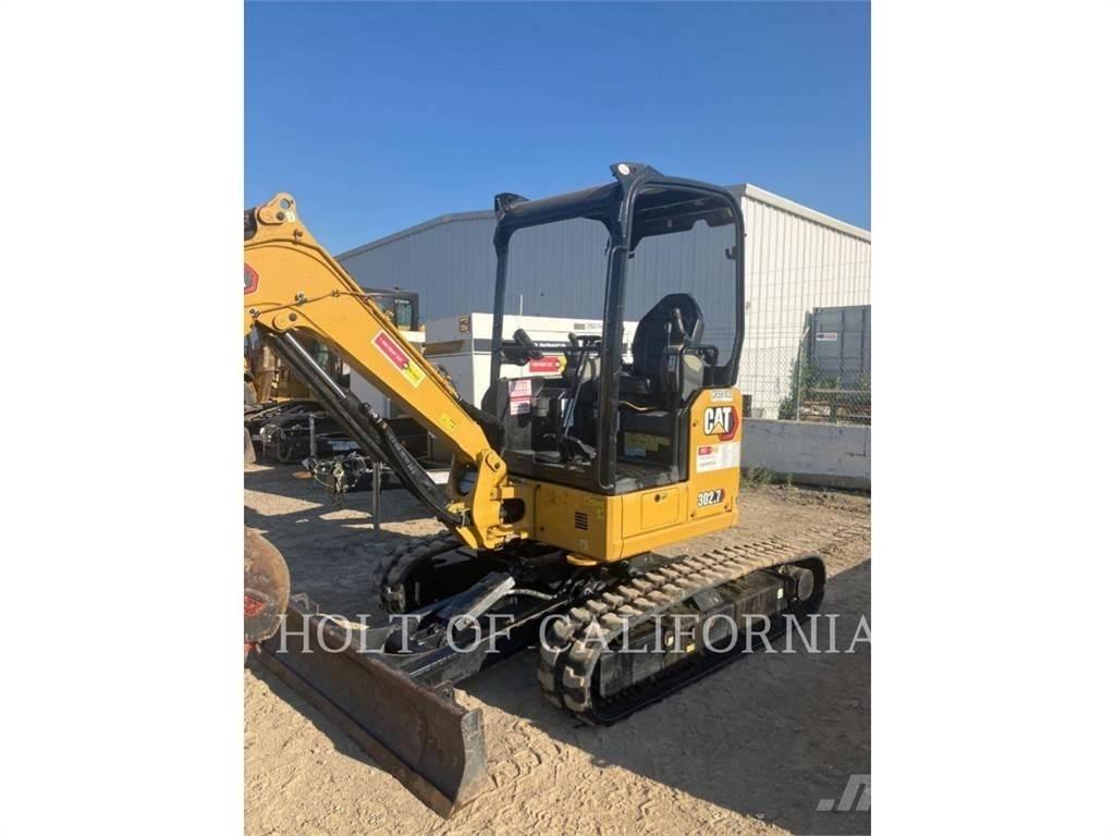 CAT 302.7 履带挖掘机