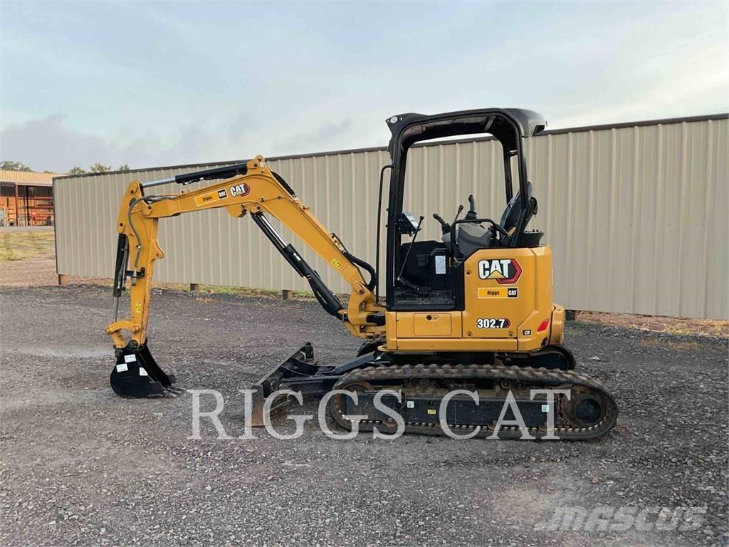 CAT 302.7 履带挖掘机