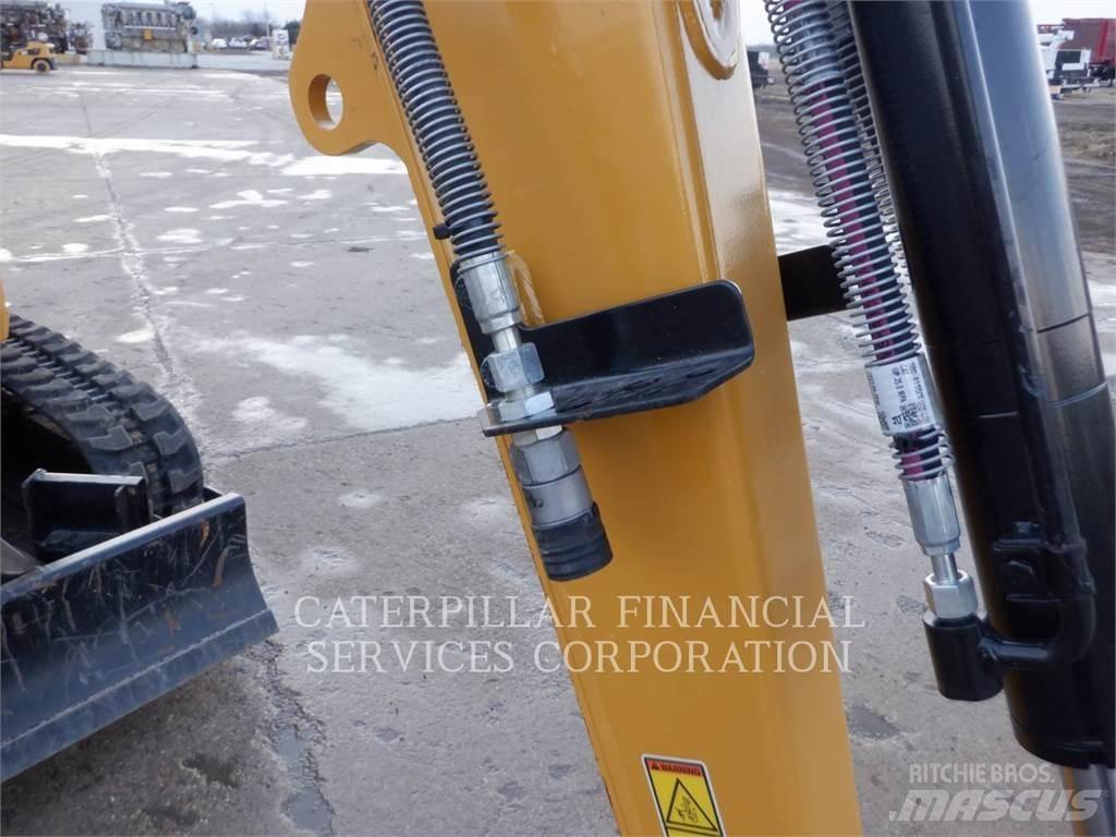 CAT 302.7-07CR 履带挖掘机