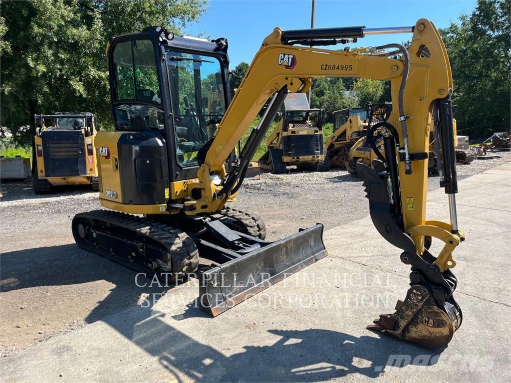 CAT 302.7-07CR 履带挖掘机