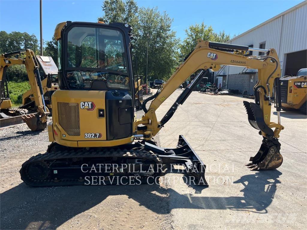 CAT 302.7-07CR 履带挖掘机