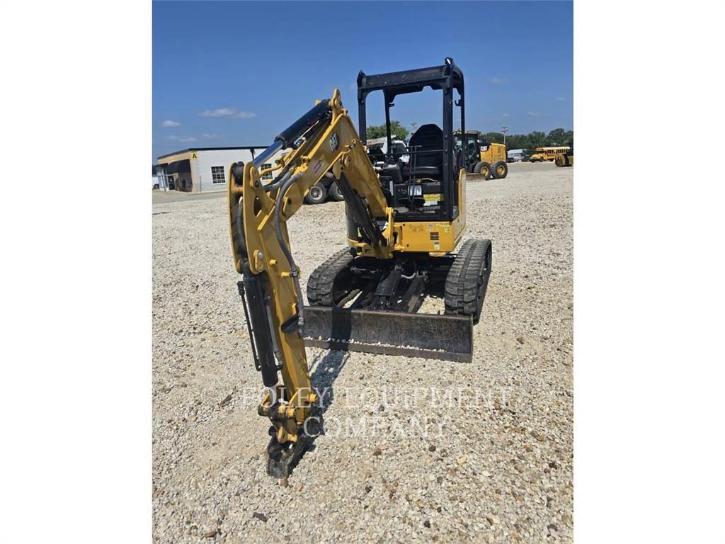 CAT 302.7-07LO 履带挖掘机