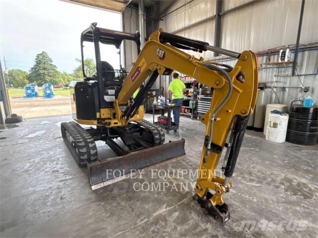 CAT 302.7-07LO 履带挖掘机