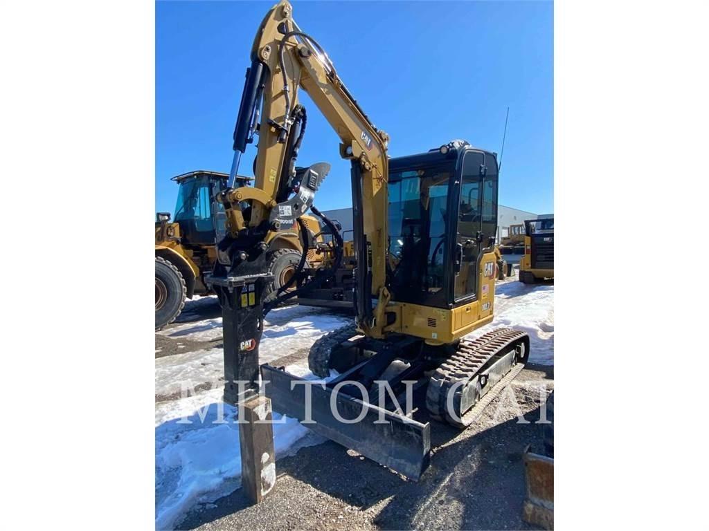 CAT 302.707CR 履带挖掘机