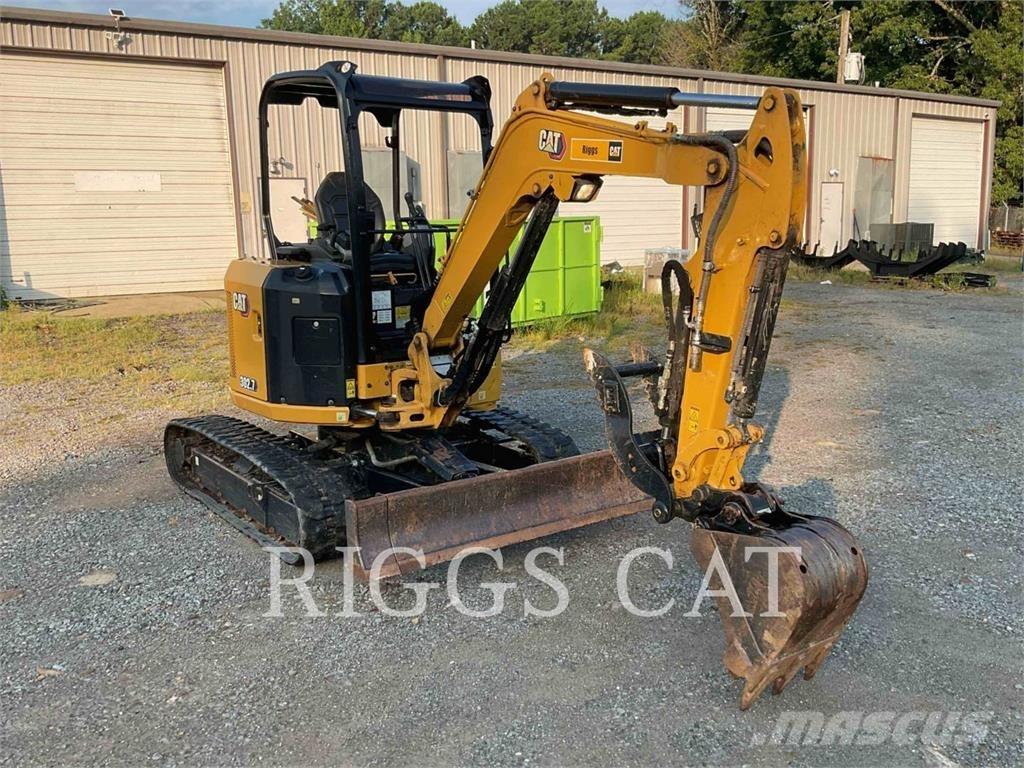 CAT 302.707CR 履带挖掘机
