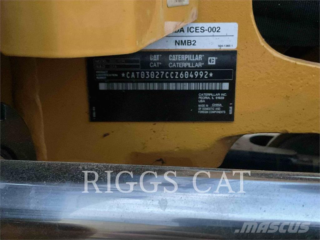 CAT 302.707CR 履带挖掘机