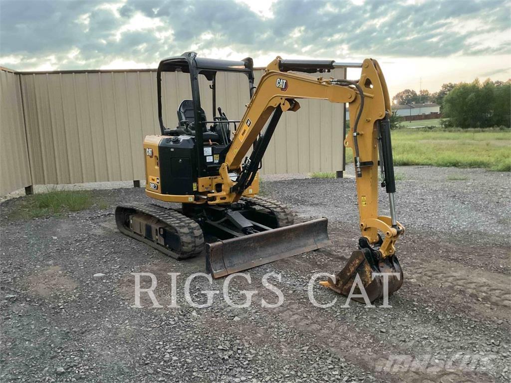 CAT 302.707CR 履带挖掘机