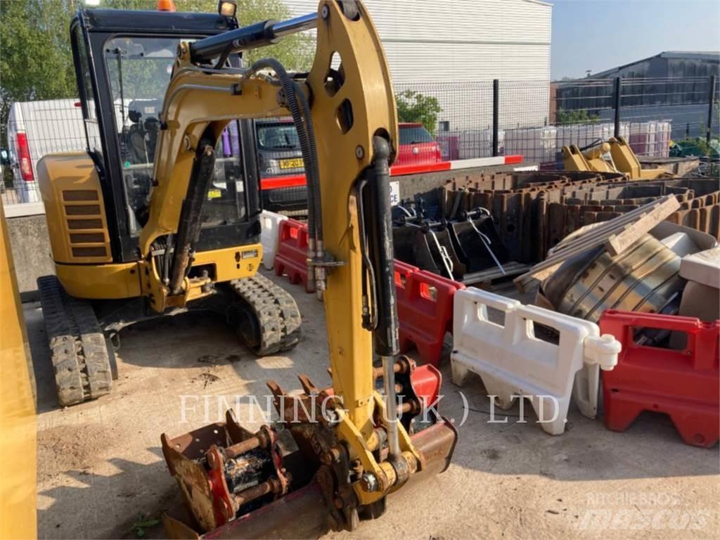 CAT 302.7D CAB 履带挖掘机