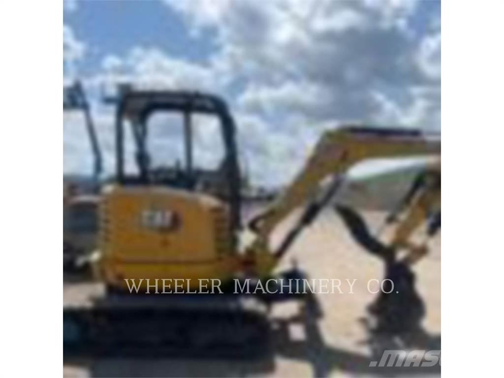 CAT 302.7DC1TH 履带挖掘机