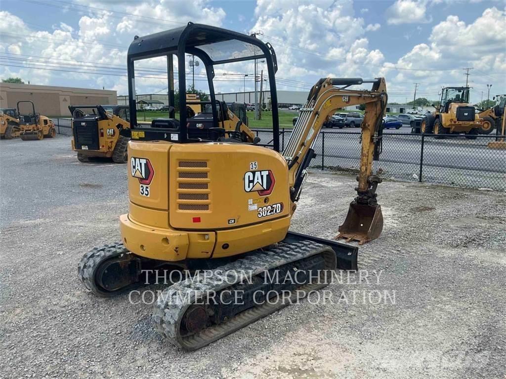 CAT 302.7DCR 履带挖掘机