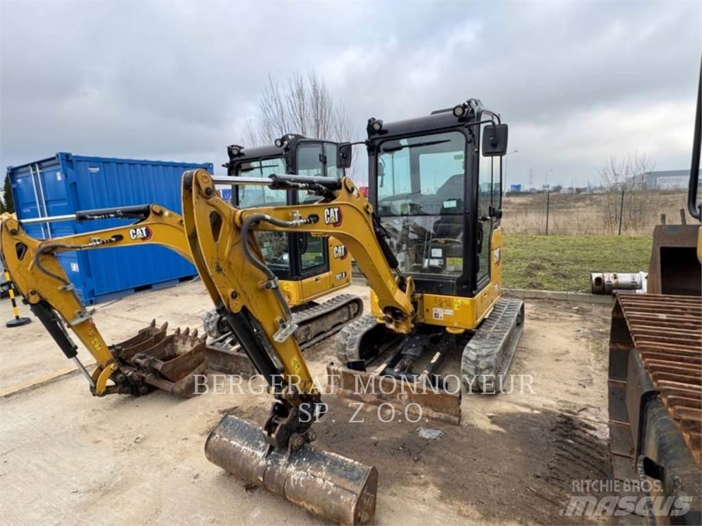 CAT 302CR 履带挖掘机