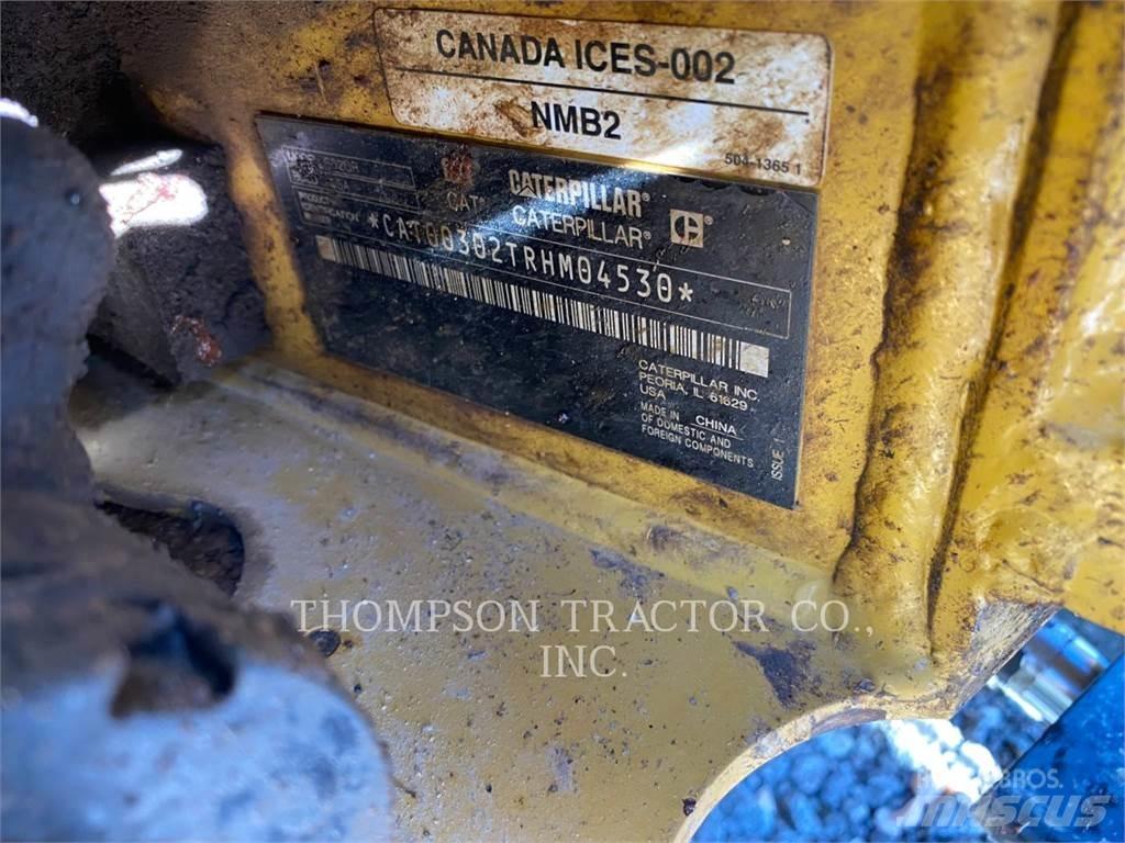 CAT 302CR 履带挖掘机