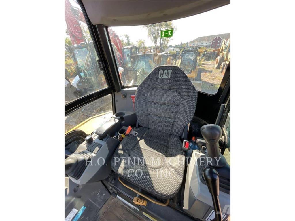 CAT 303-07CR 履带挖掘机