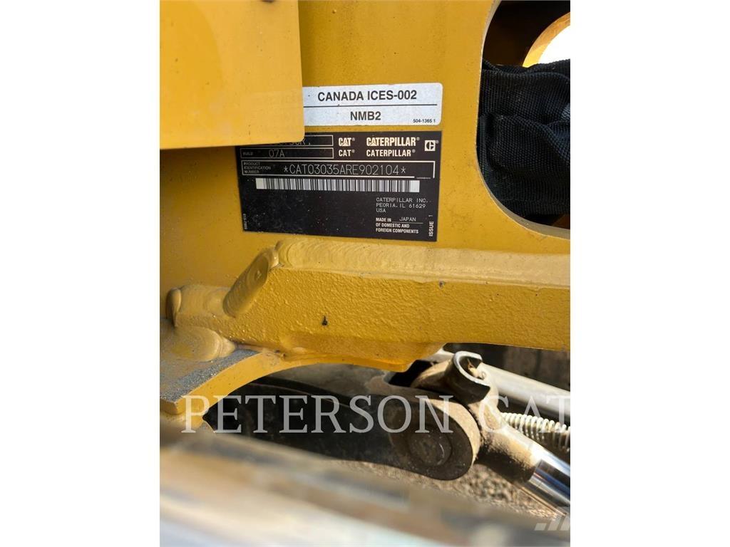 CAT 303.5 履带挖掘机