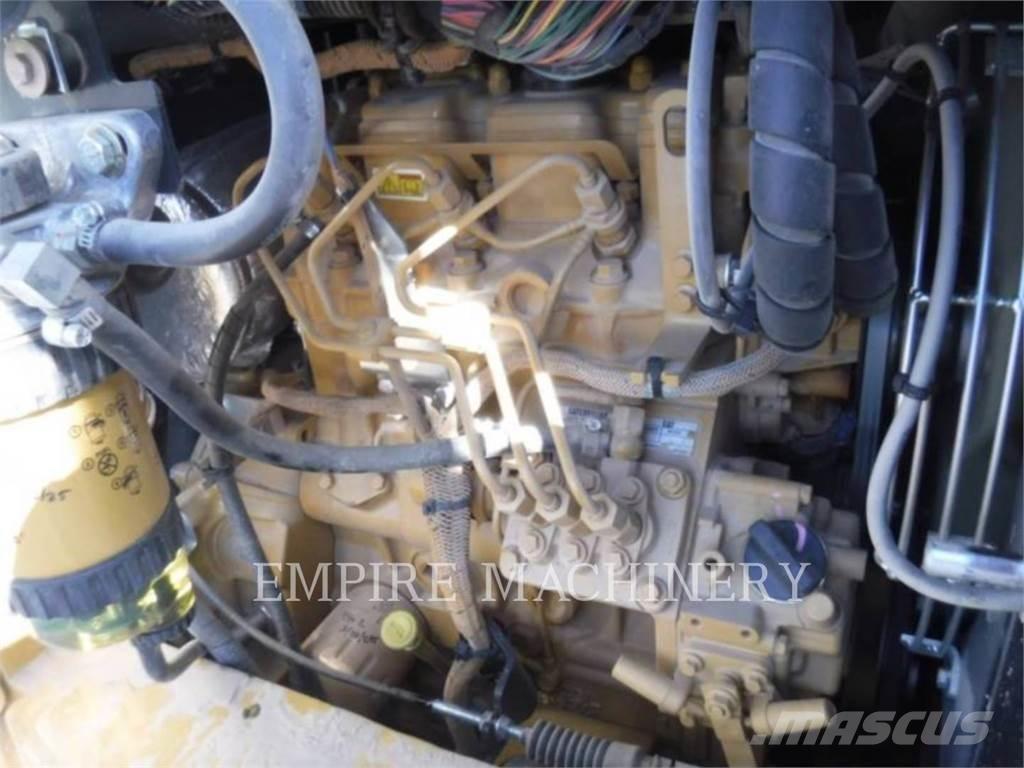 CAT 303.5-07CA 履带挖掘机