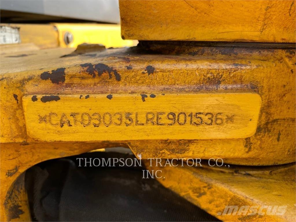 CAT 303.5CR 履带挖掘机