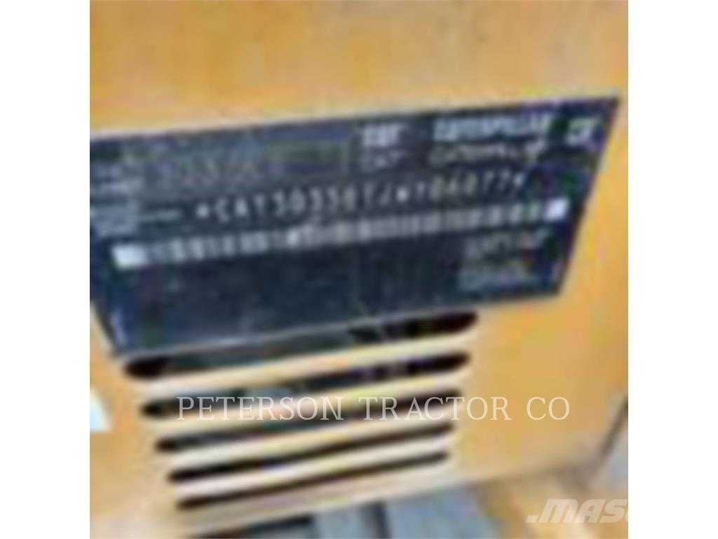 CAT 303.5E2 履带挖掘机