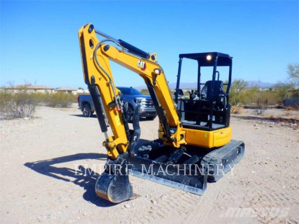 CAT 303.5E2 OR 履带挖掘机