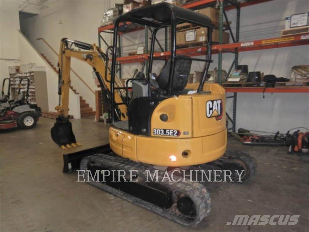 CAT 303.5E2 OR 履带挖掘机