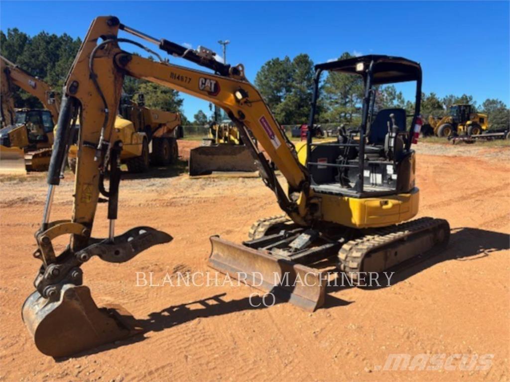 CAT 303.5E2CR 履带挖掘机