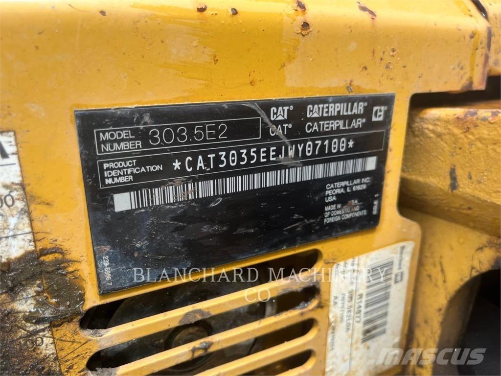 CAT 303.5E2CR 履带挖掘机