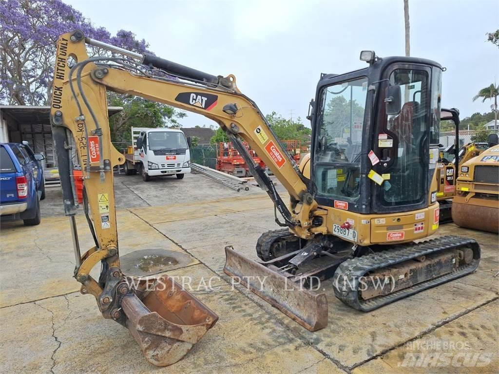 CAT 303.5ECR 履带挖掘机