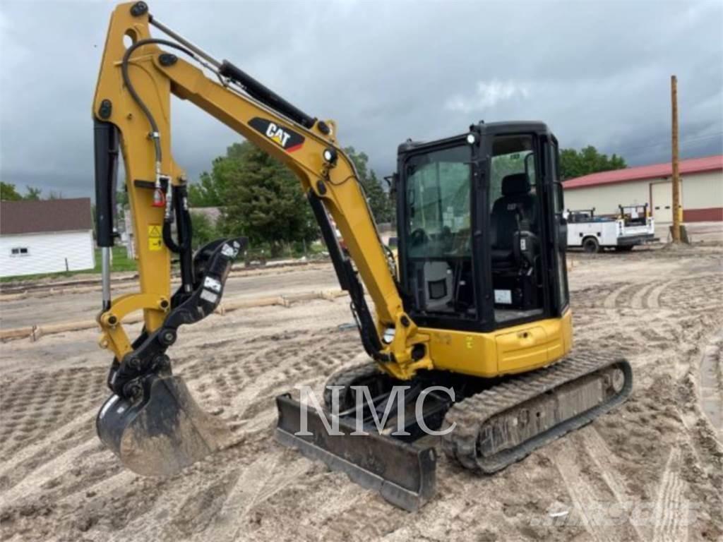 CAT 303.5ECR 履带挖掘机