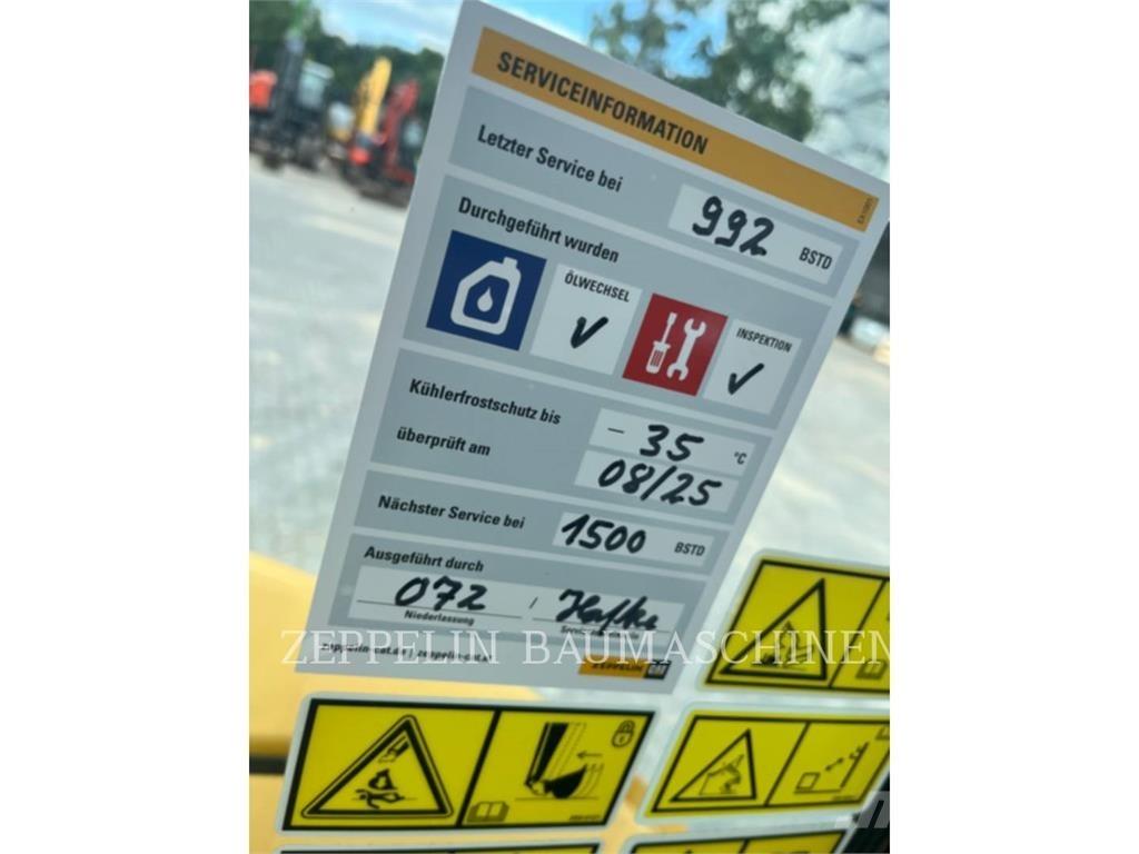 CAT 303.5ECR 履带挖掘机