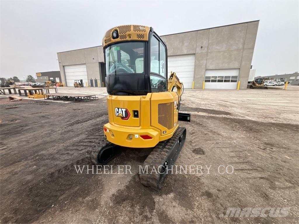 CAT 303 C3 履带挖掘机