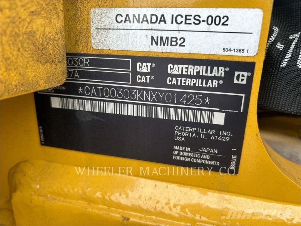 CAT 303 C3 履带挖掘机