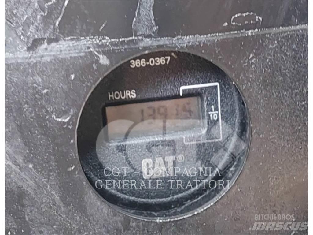 CAT 303 E CR 履带挖掘机
