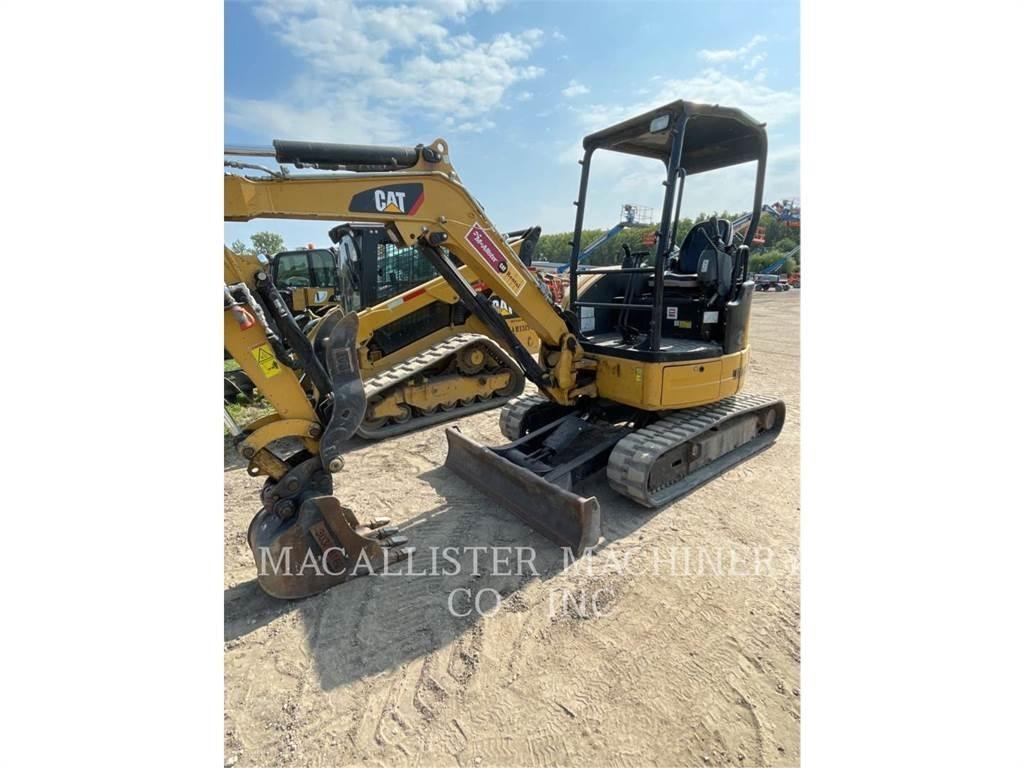 CAT 303ECR 履带挖掘机