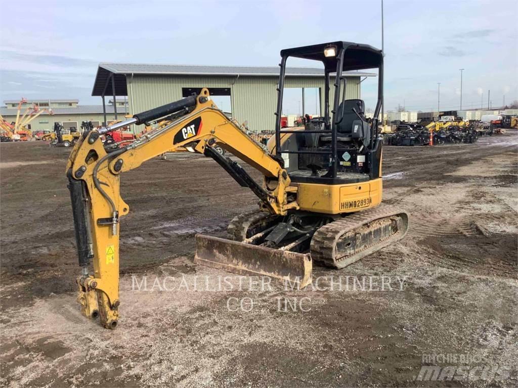 CAT 303ECR 履带挖掘机