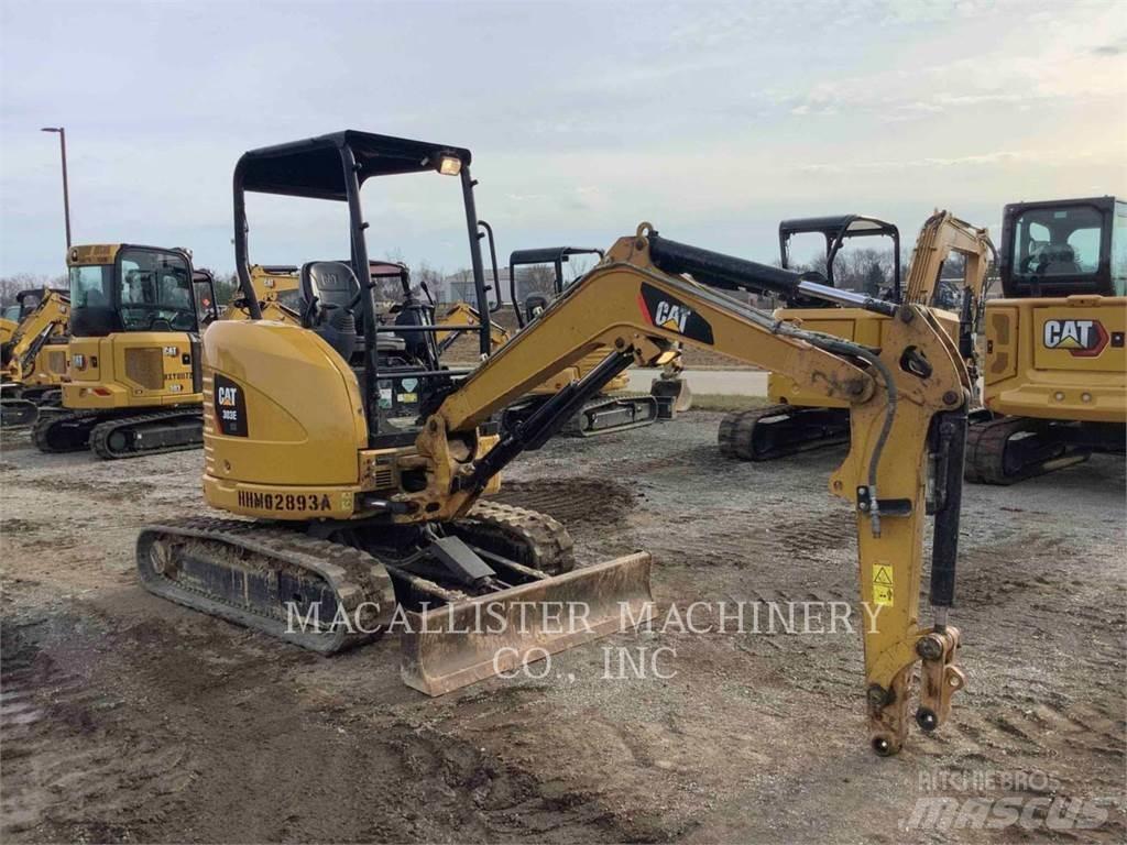 CAT 303ECR 履带挖掘机