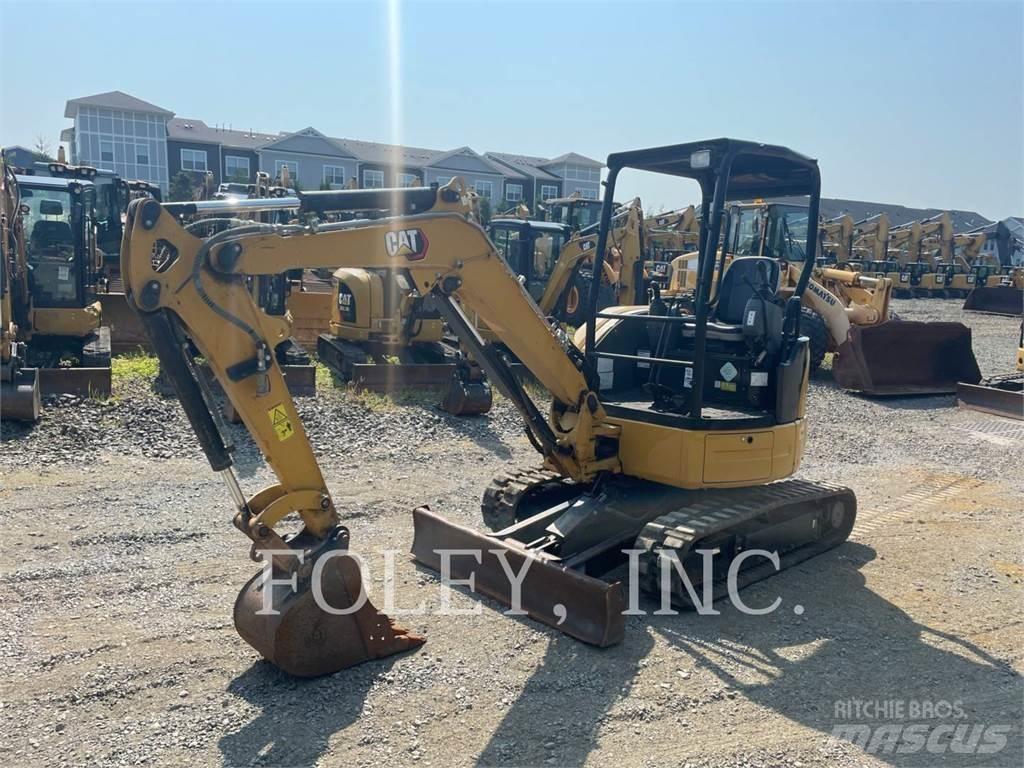 CAT 303ECR 履带挖掘机