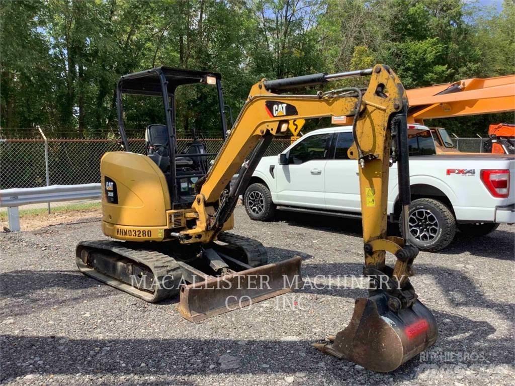 CAT 303ECR 履带挖掘机