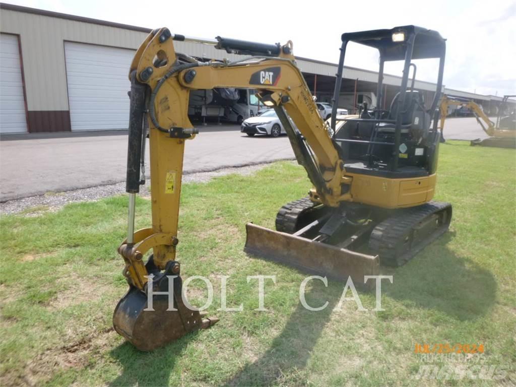 CAT 303ECR 履带挖掘机