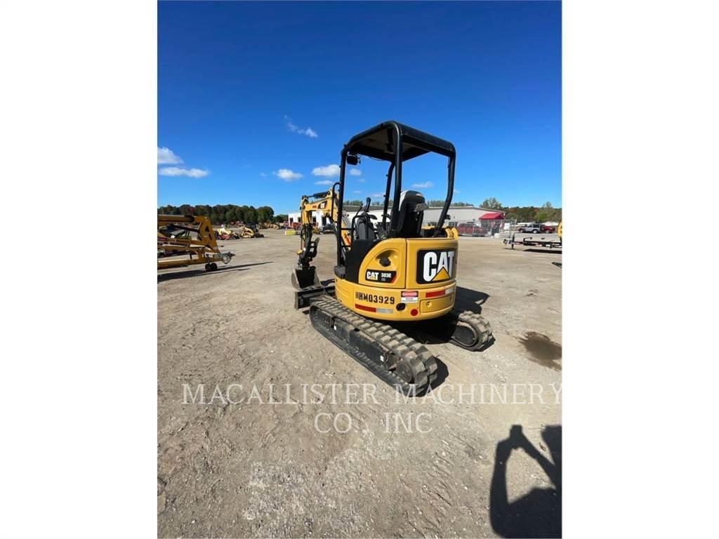 CAT 303ECR 履带挖掘机