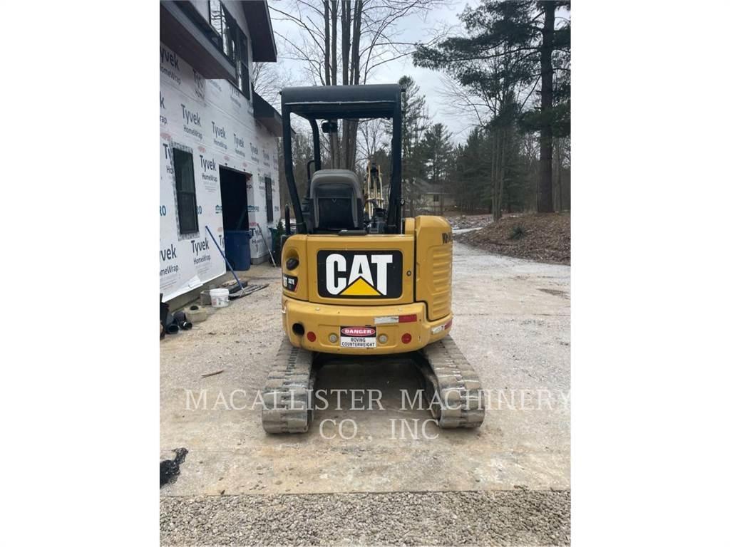 CAT 303ECR 履带挖掘机