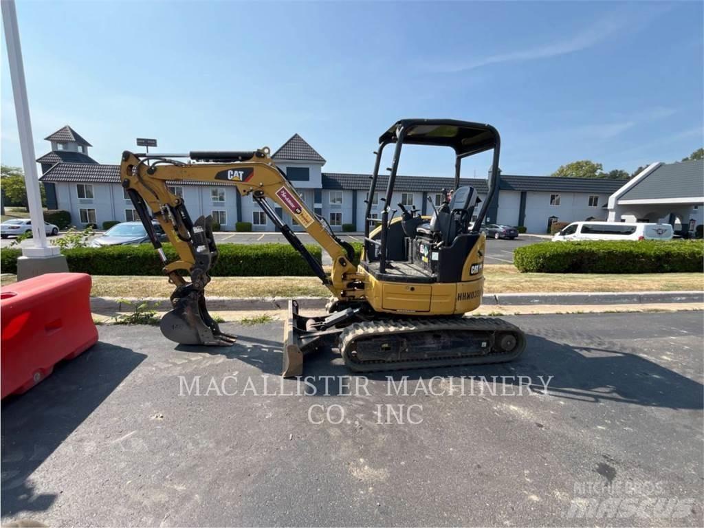 CAT 303ECR 履带挖掘机