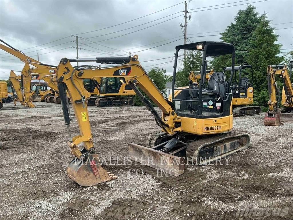 CAT 303ECR 履带挖掘机