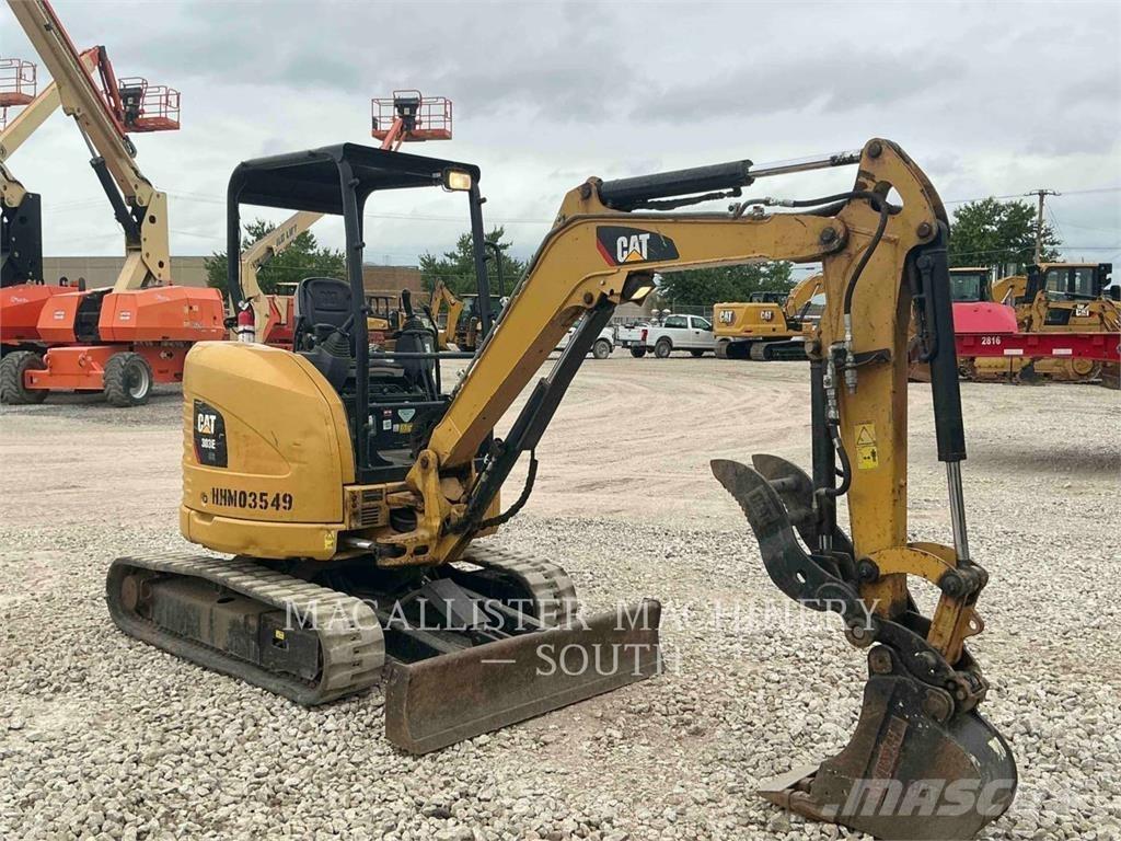 CAT 303ECR 履带挖掘机