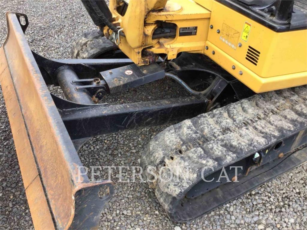 CAT 304 履带挖掘机