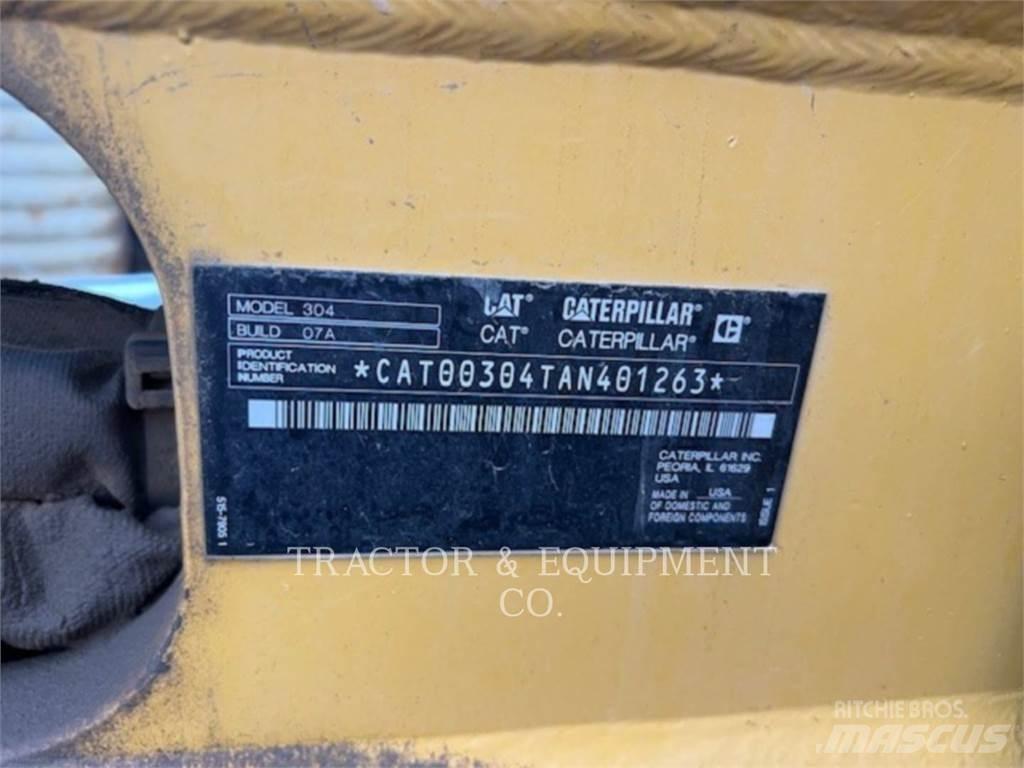 CAT 304 CRCB 履带挖掘机